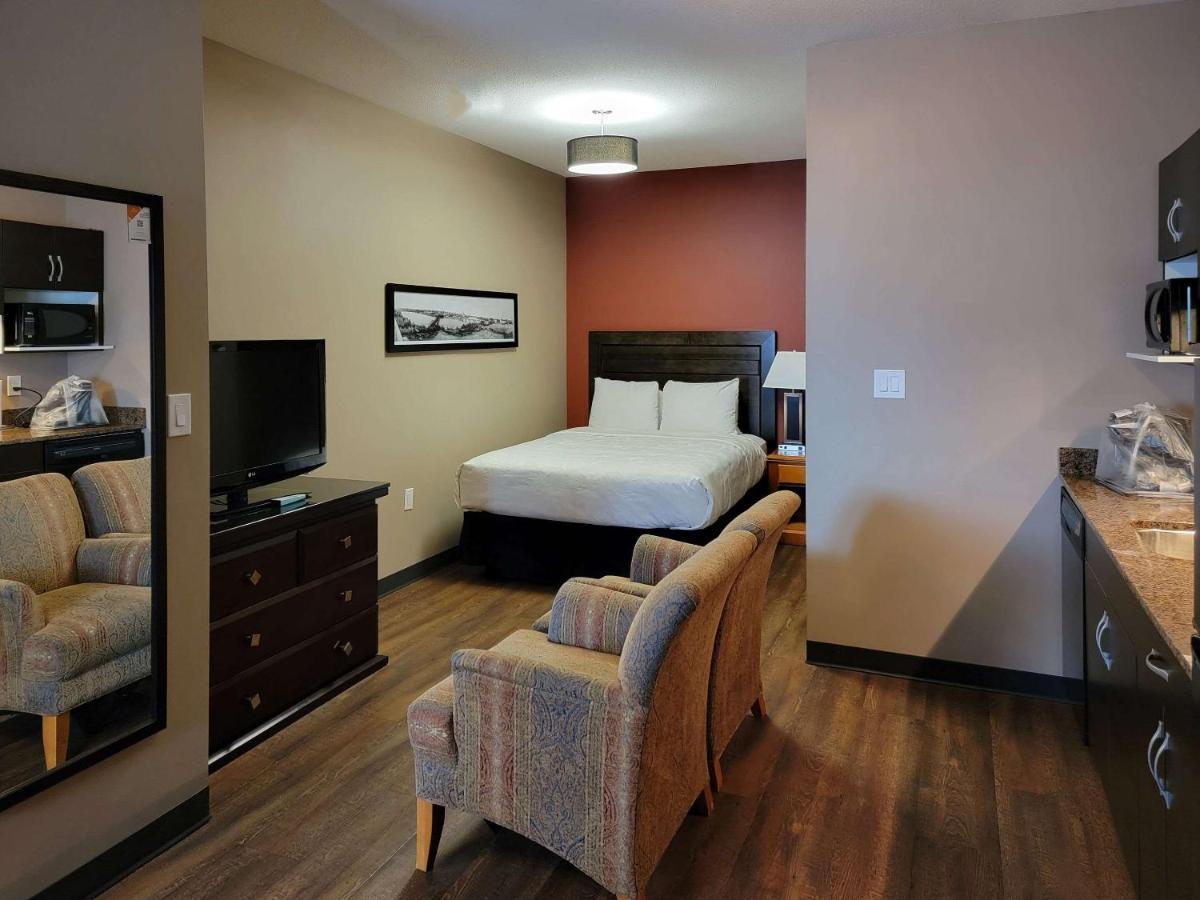 Quality Inn & Suites Саскатун Екстер'єр фото