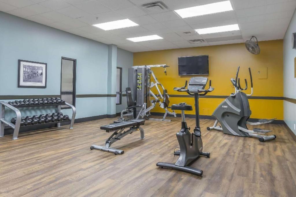 Quality Inn & Suites Саскатун Екстер'єр фото