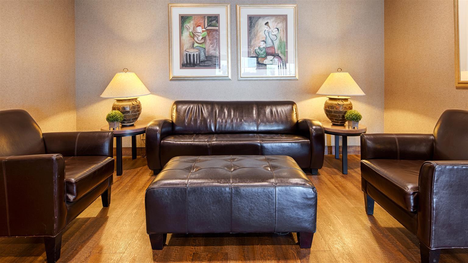 Quality Inn & Suites Саскатун Екстер'єр фото